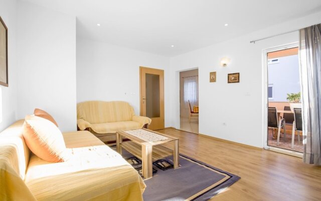 Apartments Alen / Two Bedroom A5