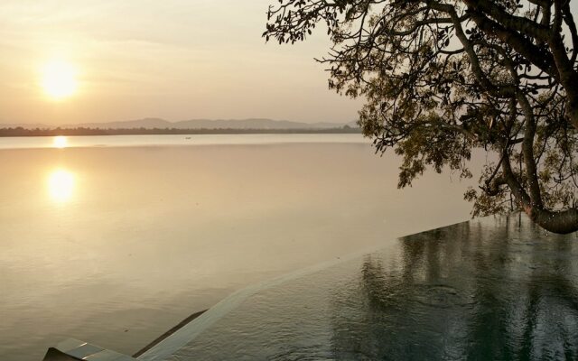 Ekho Lake House Polonnaruwa