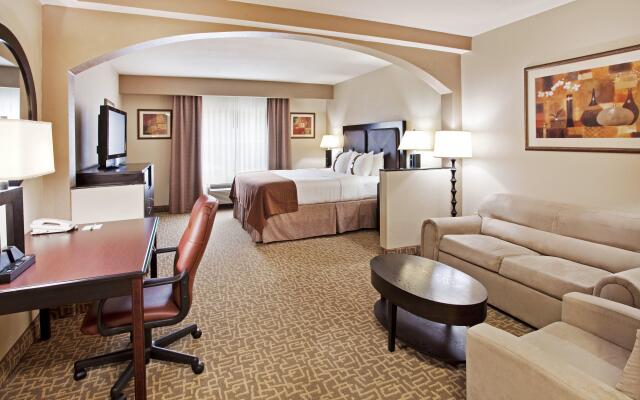 Holiday Inn Hotel & Suites Beaufort at Highway 21 by IHG