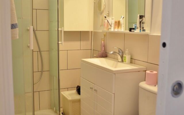 One Bedroom Flat in Montparnasse