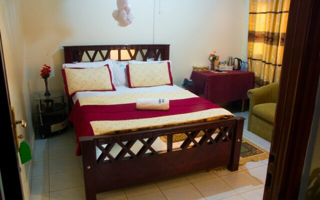 Comfort Hotel Entebbe