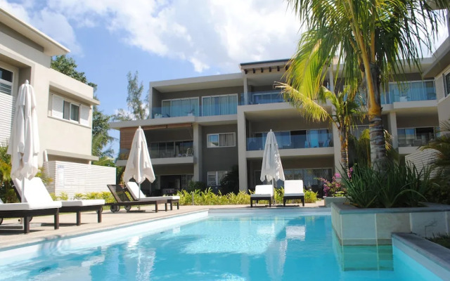 L'Escale Beachfront Luxury Suite By Dream Escapes