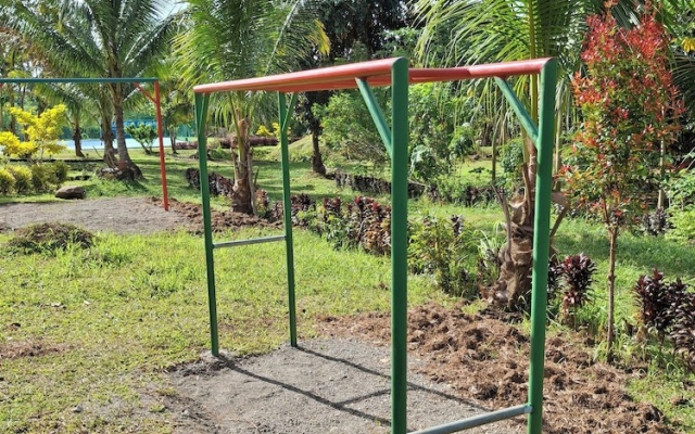 Asuneus Farm