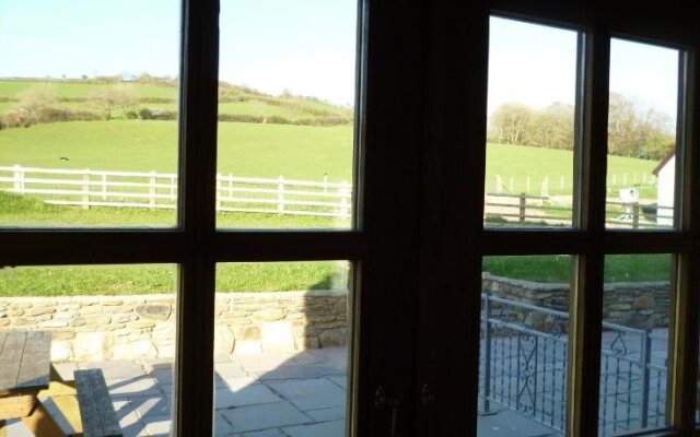 Ferryside Farm