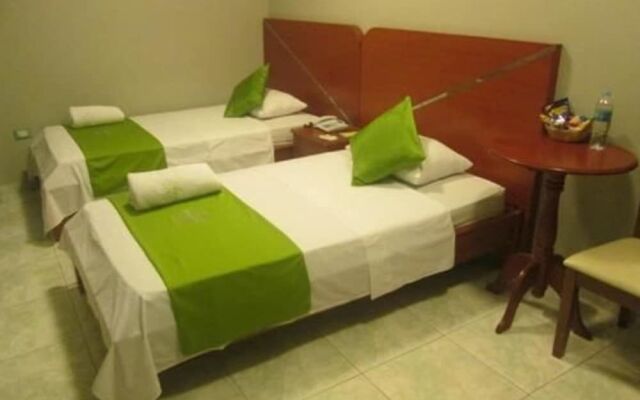 Aura Hotel