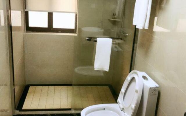 Shanghai Liang District Garden Hotel