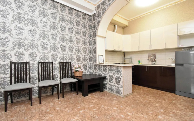 Apartment on Kajaznuni street