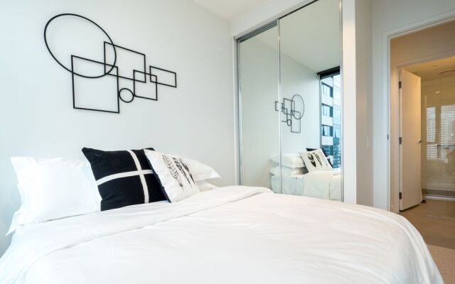 LittleStay Collection- Eporo