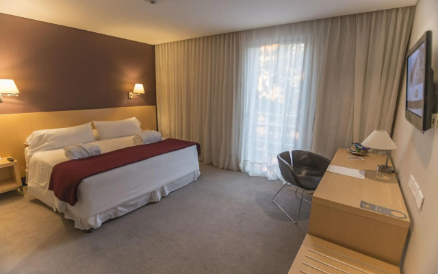 Salto Hotel & Casino