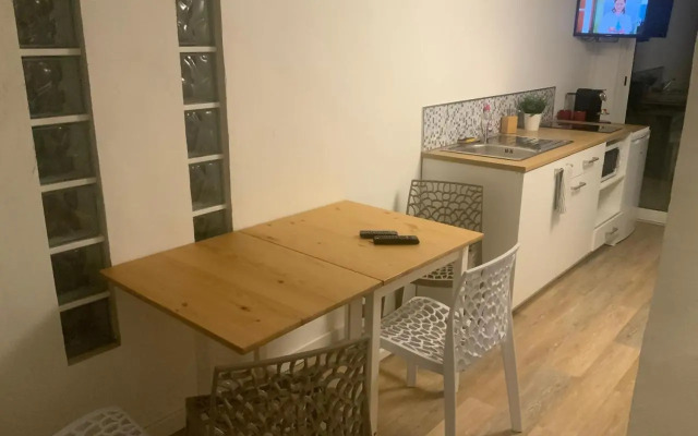 Pour 4 face à la piscine