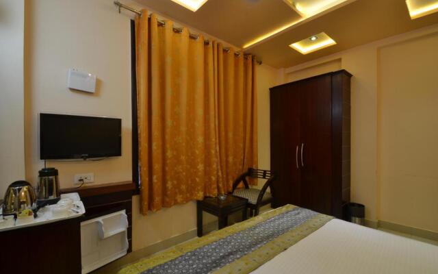 Hotel Central Residency