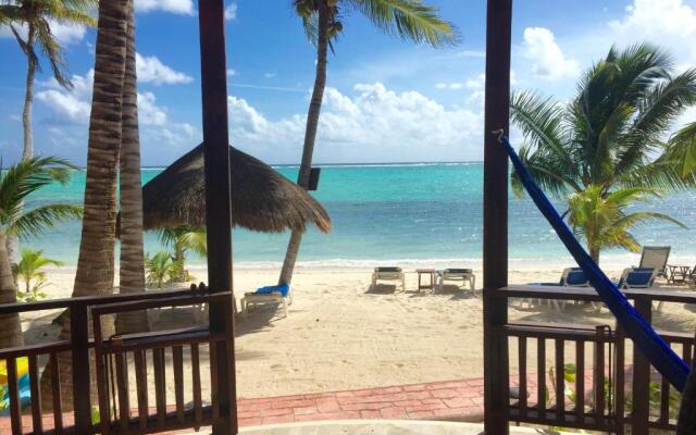 Nah Uxibal Villa and Casitas