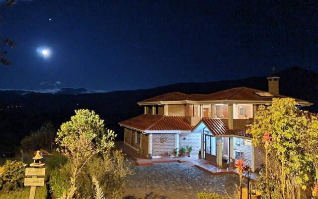 Balcon Al Cotopaxi Hosteria