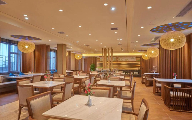 New Century Manju Hotel Anji Qiming