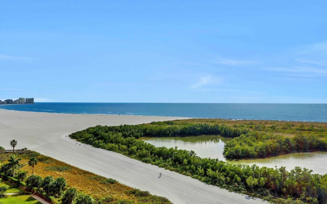 South Seas Tower 4-1209