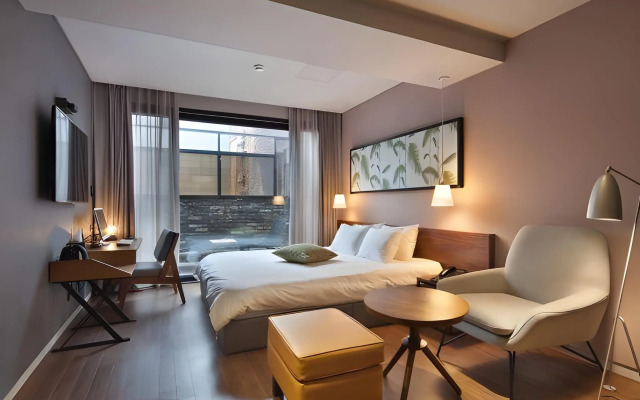 Hound Hotel Seomyeon 1st Street