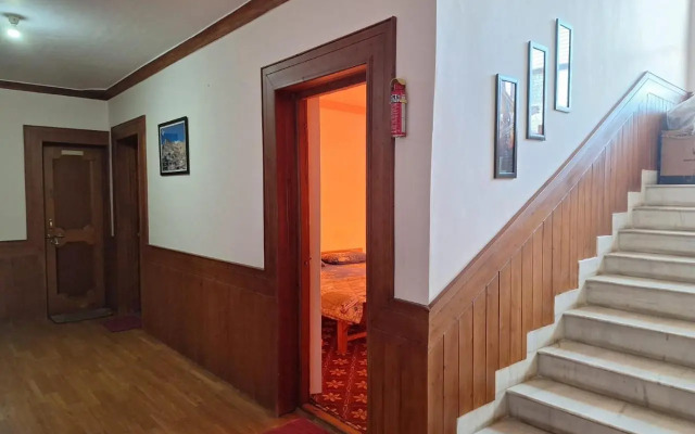 Shanti Guest House