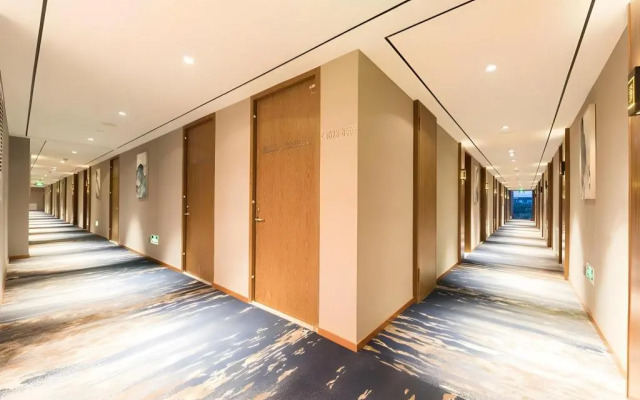 Yitel Collection (Beijing Yonghe Temple Hepingli Metro Station)