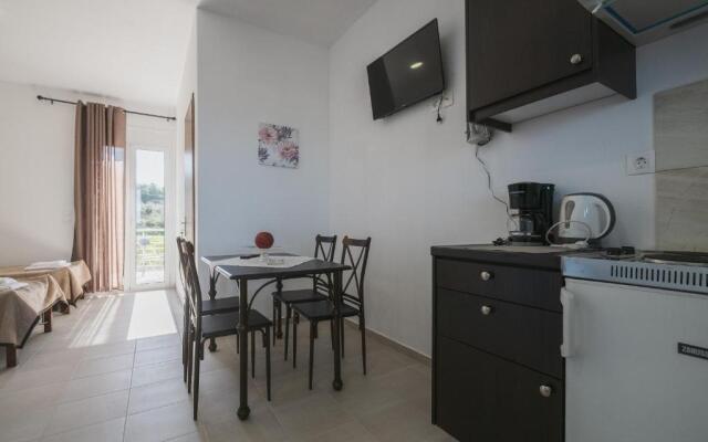 Katerina Apts - Balcony & Great views near Beach