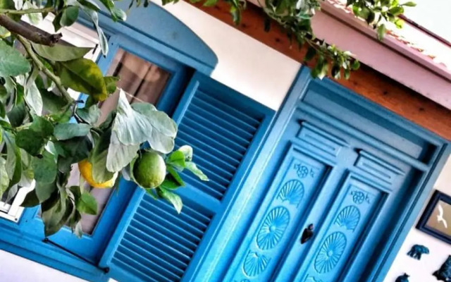 Bella View Art Boutique Hotel