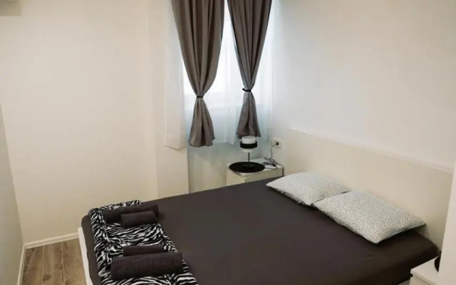 Residence top location apt. 1 Marghareta with sea view