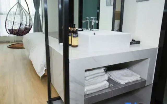 Zimai City Hotel