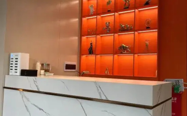 Baiheng Hotel (Shenzhen International Convention and Exhibition Center)