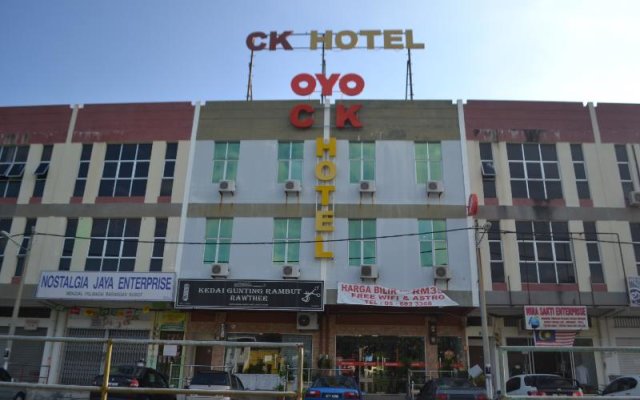 OYO 89715 CK Hotel
