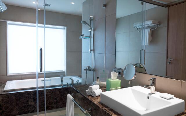 Holiday Inn Chennai OMR IT Expressway by IHG