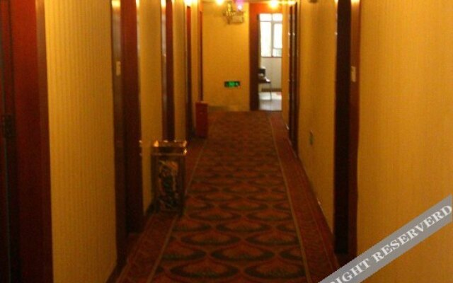 Yuntian Hotel (Shenzhen Haibin)