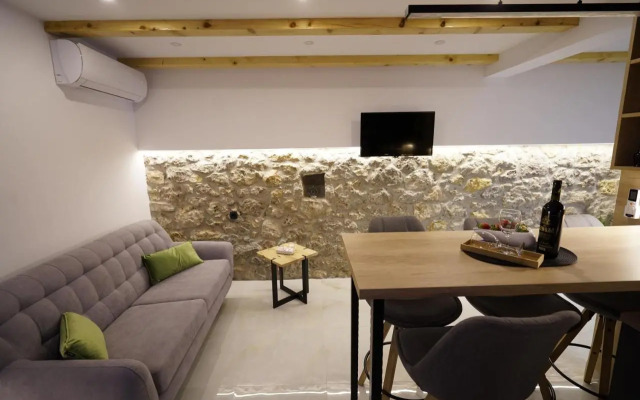 Apartment Ispod ure