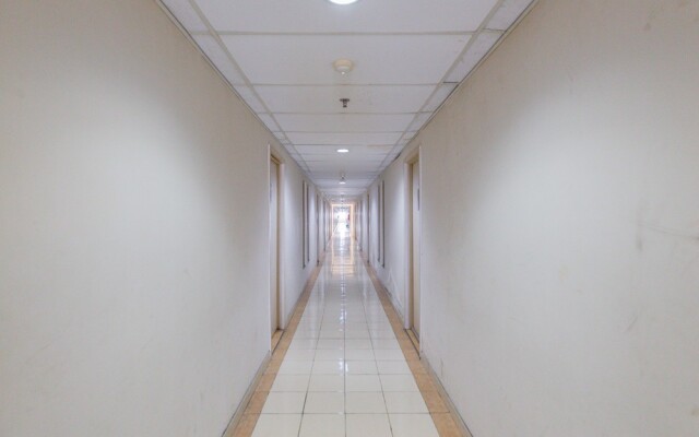 RedLiving Apartemen Grand Center Point - Bintang Residence Tower C