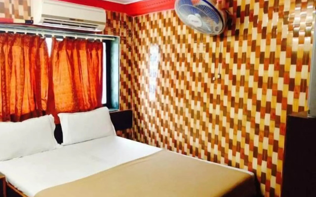 Hotel Metro Plaza
