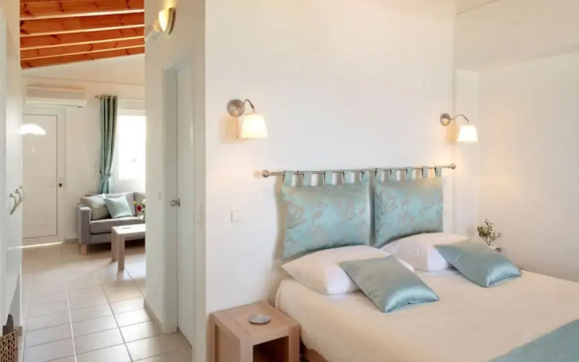 Galazio Kima Apartments - Bougainvillea Top Floor Suite 10