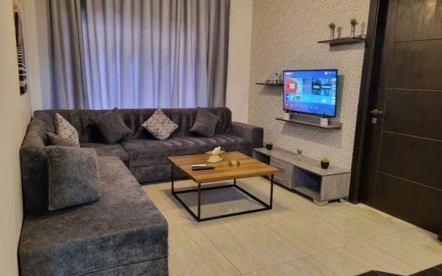 Charming Amman Apartment With Central AC and Wifi
