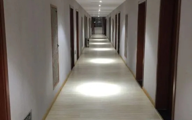 The Peach Blossom Island Hotel in OYO Danyang