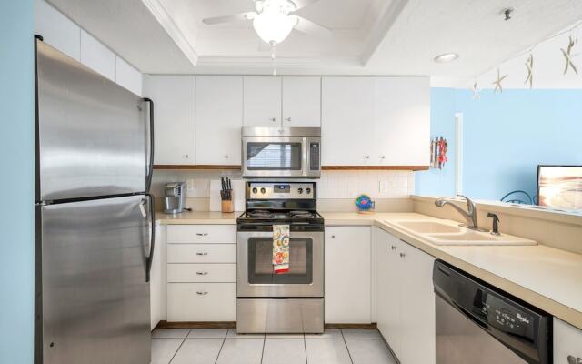 Gulf and Bay Club: Bayside 1226 by Vtrips