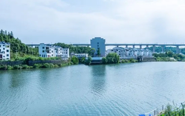 Floral Hotel Leisurely Life Wuyuan