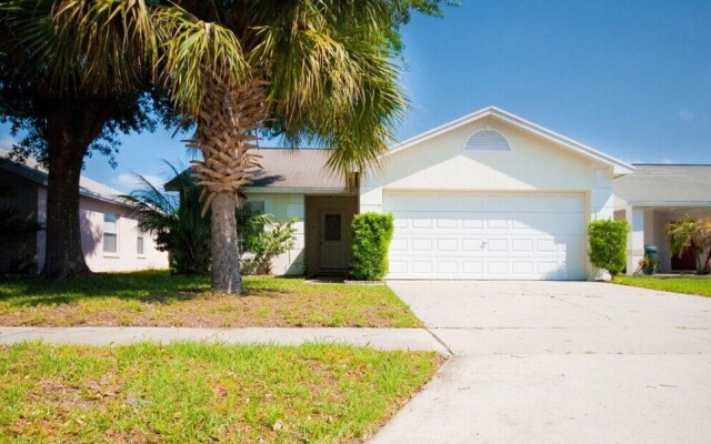 Ir021or 3 Bedroom Home by RedAwning