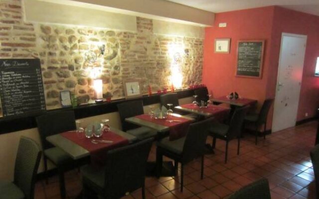 Le Logis des Remparts