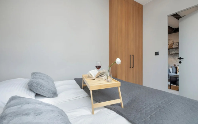 Gdynia Downtown Apartment by Renters