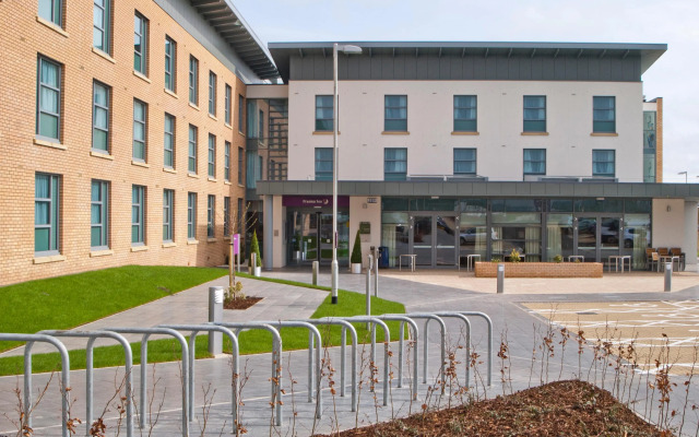 Premier Inn Edinburgh Airport - M9 Jct1