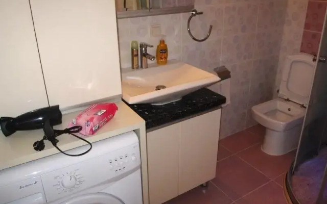 Zena House Bornova 2