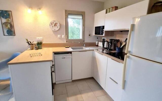 Appartement Six-Fours-les-Plages, 2 pièces, 4 personnes - FR-1-316-288