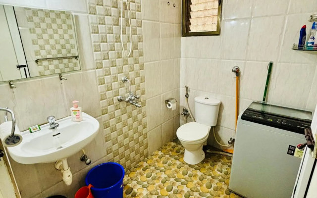 Stay by the Benaulim Beach Goa 2bhk Flat with Lift - Hotel in South Goa - Photo 5