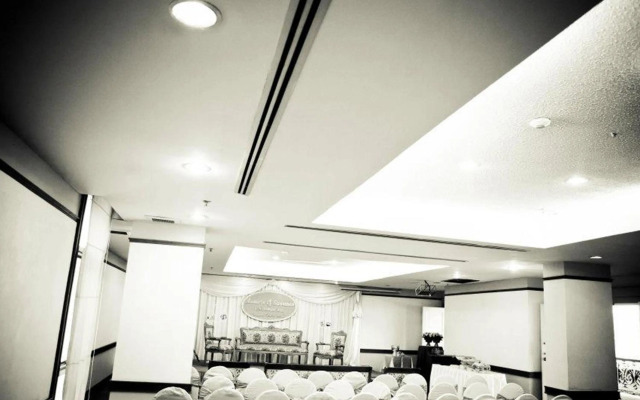 Wattana Park Hotel
