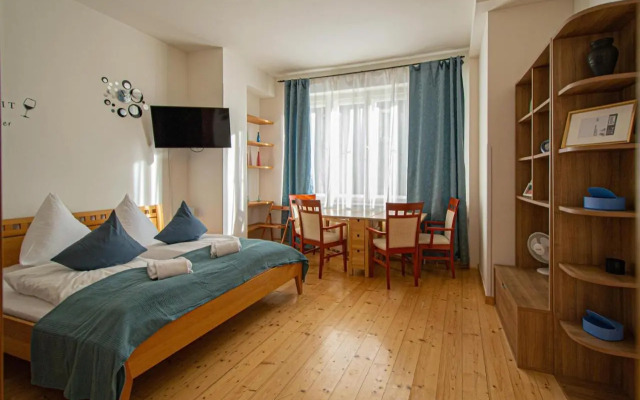 Bright Ruterra Apartment in the Heart of Prague