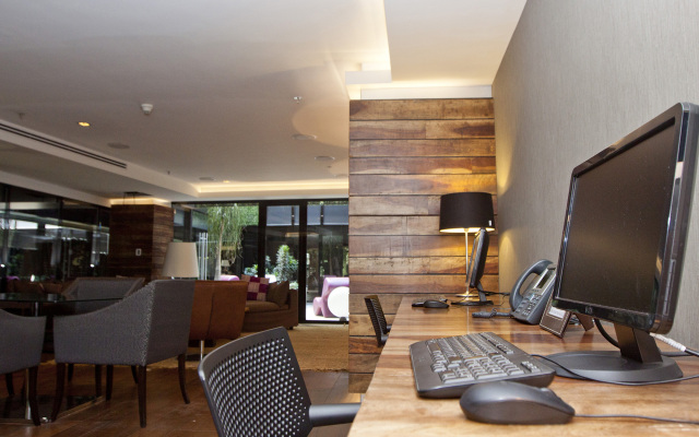 Las Suites Campos Eliseos
