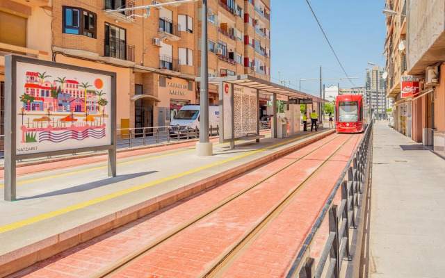 Casa Poblados Marítimos, Marina Beach