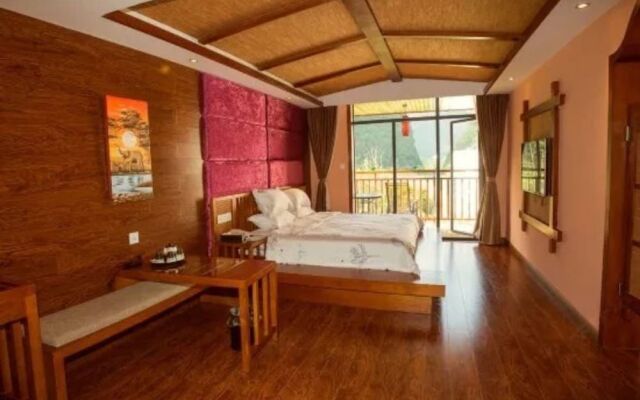 Bluesky Hotel & Resort